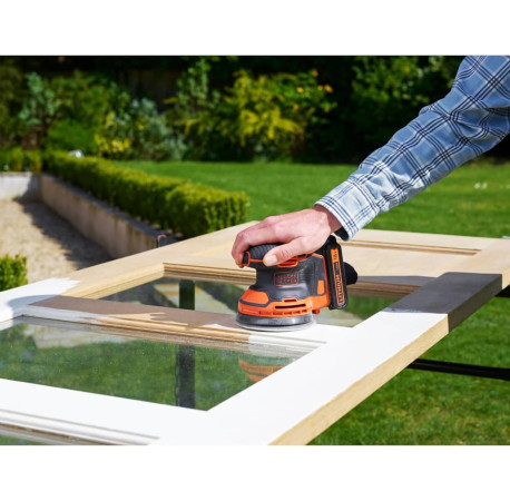 Шлифмашина эксцентриковая аккумуляторная Li-Ion 18В 125мм Black+Decker BDCROS18N в магазине Tools DeWalt