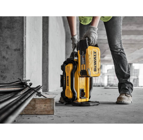 Зарядний пристрій POWERSHIFT Li-Ion 60В DeWALT DCBPSC0550 каталог