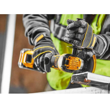 Кутова шліфмашина Болгарка акумуляторна DeWALT DCG416VSN з доставкою