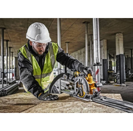 Пила дисковая аккумуляторная DeWALT DCS579NT с доставкой