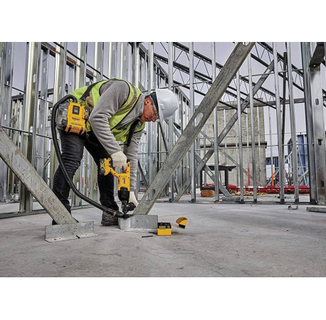 Пилосос акумуляторний DeWALT DWH161N з доставкою