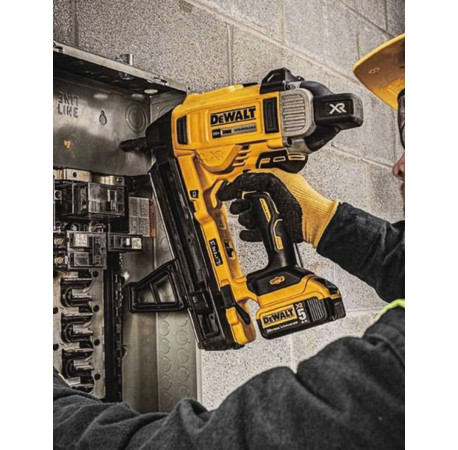 Цвяхи по м’якому бетону 45x2.6 мм уп 510 шт DeWALT DCN8901045 в магазині Tools DeWalt
