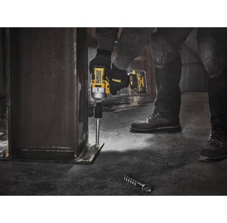 Гайковерт акумуляторний ударний DeWALT DCF961H2T каталог