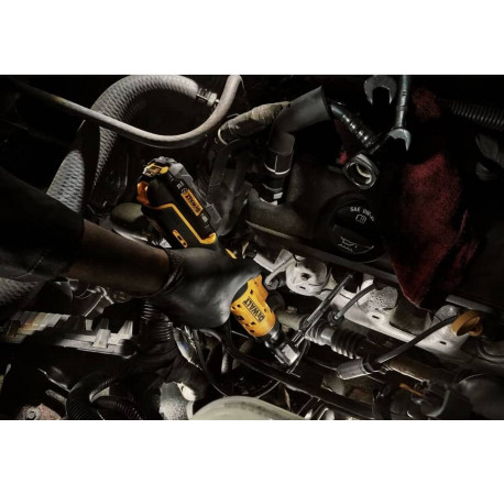 Гайковерт кутовий ключ-храповик акумуляторний XR Li-lon 12В 81Нм DeWALT DCF503N з доставкою