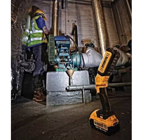 Набір з восьми акумуляторних інструментів безщіткових DeWALT DCK856P4 купити за ціною в — Tools DeWalt