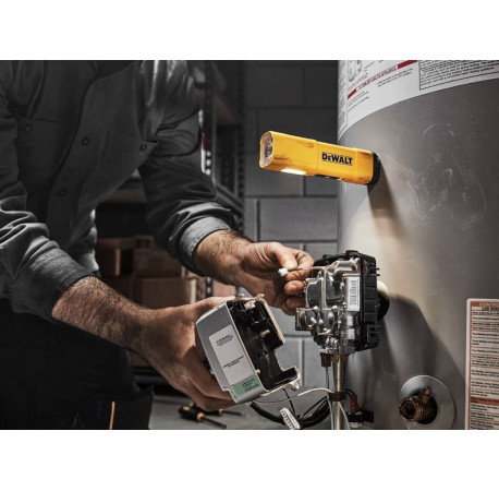 Ліхтар акумуляторний світлодіодний USB-C 3.6В 1000лм DeWALT DCL183 