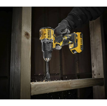 Дриль-шуруповерт акумуляторний ударний 100 Years XR Li-lon 18В 2Аг 68Нм DeWALT DCD100YD2T з доставкою