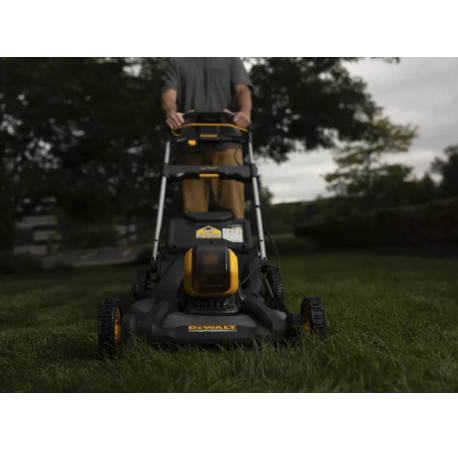 Газонокосарка акумуляторна 53см XR Flexvolt Li-lon 54B DeWALT DCMWP500N 