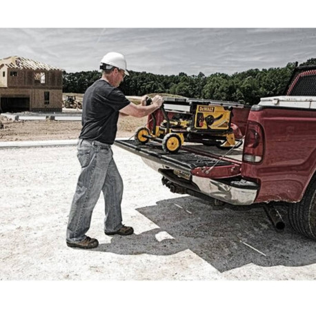 Стіл складаний з колесами DeWALT DWE74911 з іншого ракурсу