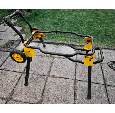Стіл складаний з колесами DeWALT DWE74911 вартість