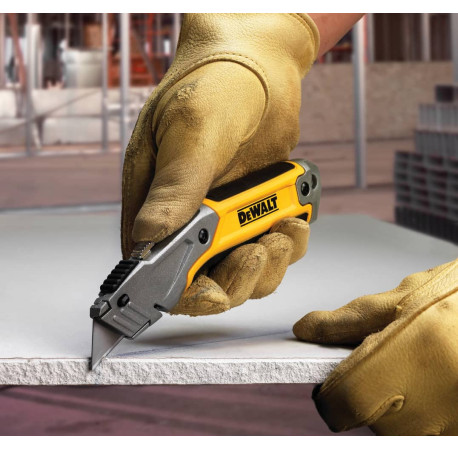 Нож трапеция 150мм с выдвижным лезвием DeWALT DWHT10046-0 в магазине Tools DeWalt