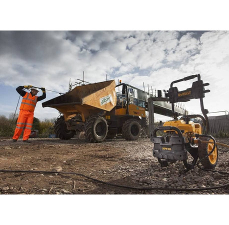 Мийка високого тиску мережева 3кВт 150бар DeWALT DXPW004E вартість