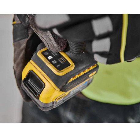 Шурупокрут акумуляторний ударний XR Li-lon 18В 282Нм DeWALT DCF860N з доставкою