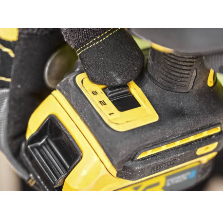 Шурупокрут акумуляторний гідравлічний ударний XR Li-lon 18В 56Нм DeWALT DCF870NT 