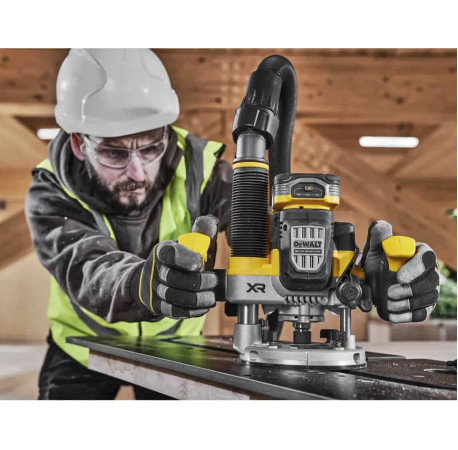 Фрезер погружной аккумуляторный XR Li-lon 18В 12мм DeWALT DCW620NT 