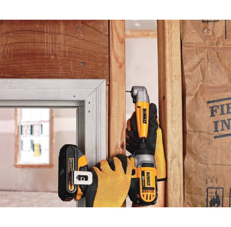 Насадка кутова Extreme Impact і набір 9 біт DeWALT DT71517 з доставкою