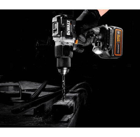 Набір з двох акумуляторних інструментів McLaren F1 TEAM LIMITED EDITION XR Li-lon 18В 4Аг DeWALT DCK200MM2T 