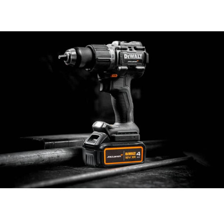 Дриль-шуруповерт акумуляторний ударний McLaren F1 TEAM LIMITED EDITION XR Li-lon 18В 4Аг 90Нм DeWALT DCD85MM2T 