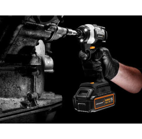 Шурупокрут акумуляторний ударний McLaren F1 TEAM LIMITED EDITION XR Li-lon 18В 5Аг 205Нм DeWALT DCF85MP2T у Львові
