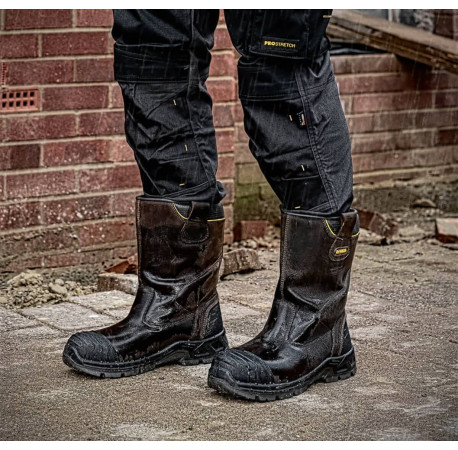 Чоботи робочі з композитним носком Millington S3 WR SRC HRO DEWALT DWF50202-104 з доставкою