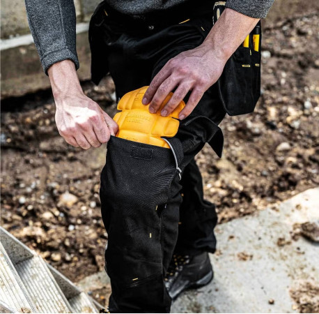 Захисні наколінники DeWALT DWC15-001 В Тулс ДеВолт
