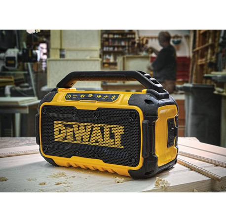 Портативна колонка Bluetooth акумуляторна DeWALT DCR011 В Тулс ДеВолт