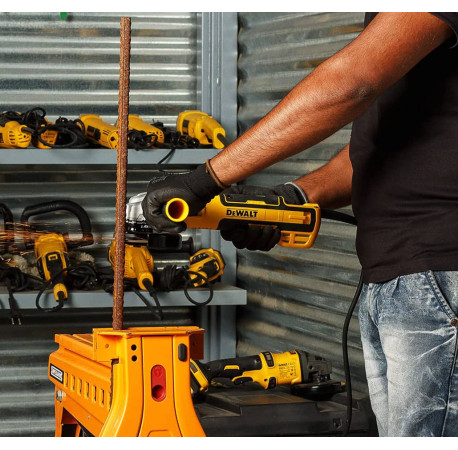 Кутова шліфмашина Болгарка мережева DeWALT DWE4357 фото