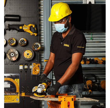 Кутова шліфмашина Болгарка мережева DeWALT DWE4357 купити за ціною в — Tools DeWalt