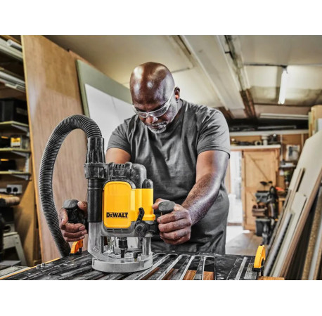 Фрезер мережевий DeWALT DWE625KT фото