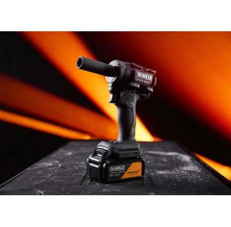 Гайковерт ударний акумуляторний McLaren F1 Team Special Edition XR Li-lon 18В 5Аг 610Нм DeWALT DCF92MP2T купити за ціною в — Tools DeWalt