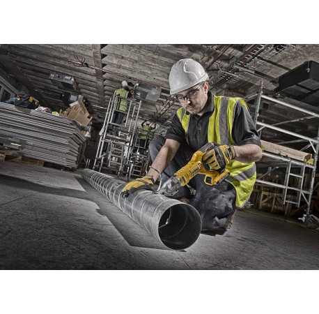 Ножиці по металу акумуляторні DeWALT DCS491NT з іншого ракурсу