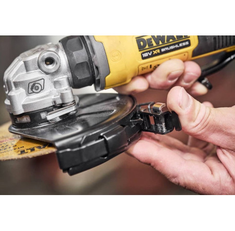 Кутова шліфмашина Болгарка акумуляторна XR Li-lon 18B 125мм 11000об DeWALT DCG404N фото