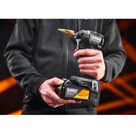Шурупокрут акумуляторний ударний McLaren F1 Team Special Edition XR Li-lon 18В 5Аг 206Нм DeWALT DCF86MP2T 