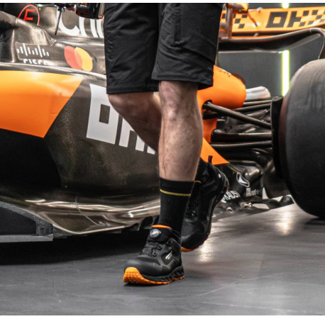 Кросівки робочі з нанокомпозитним носком TORQUE McLaren F1 Team S1PS SR HRO FO ESD DeWALT DXFWMC50338-126 каталог