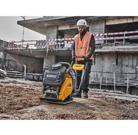 Вібраційна плита прямохідна акумуляторна POWERSHIFT DeWALT DCPS7154N 