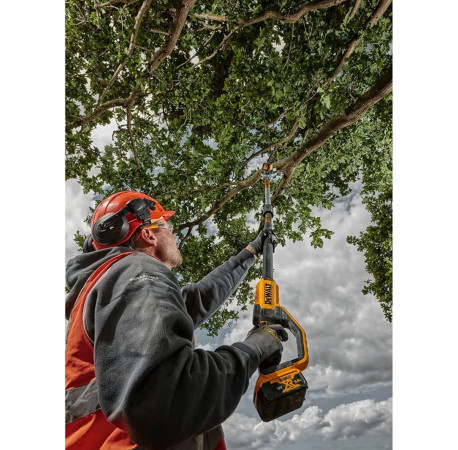 Высоторез аккумуляторный с штангой DeWALT DCMPS567N в Тулс ДеВолт