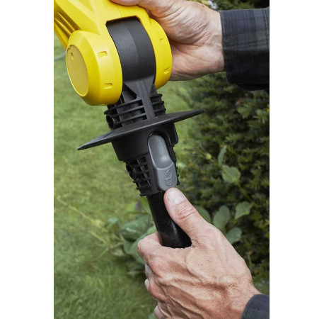 Кущоріз акумуляторний зі штангою Li-Ion 18B 4Аг Stanley Fatmax SFMCPH845M1 з доставкою