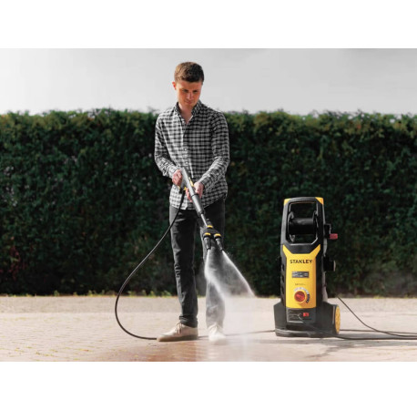Мийка високого тиску електрична 2.5кВт 150бар Stanley SXPW25DTS-E з іншого ракурсу