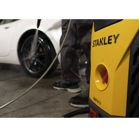 Мойка высокого давления электрическая 1.6кВт 125бар Stanley SXPW16E с доставкой