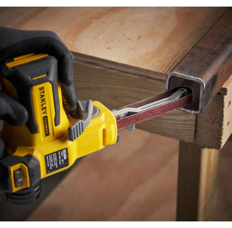 Шлифмашина ленточная напильник аккумуляторная Li-Ion 18В Stanley Fatmax SFMCE210B с другого ракурса
