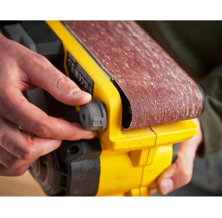 Шлифмашина ленточная аккумуляторная Li-lon 18B Stanley Fatmax SFMCW223B 