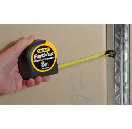 Рулетка измерительная FatMax Blade Armor 8 м пластмассовый прорезиненный корпус Stanley FMHT0-33868 с доставкой
