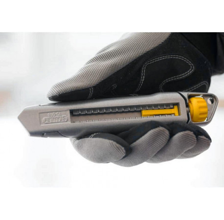 Ніж Interlock будівельний сегментний 165 мм лезо 18 мм Stanley 0-10-018 в магазині Tools DeWalt