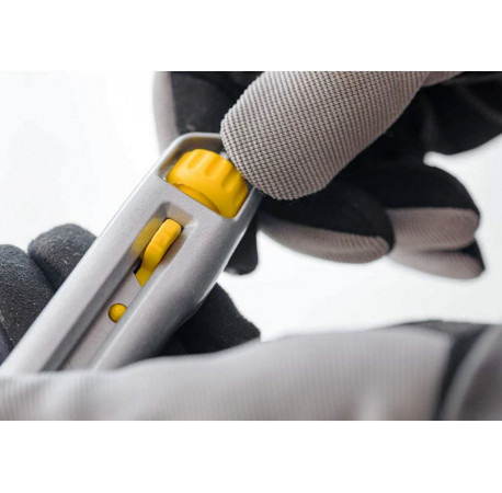 Ніж Interlock будівельний сегментний 165 мм лезо 18 мм Stanley 0-10-018 В Тулс ДеВолт