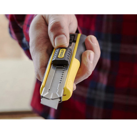 Нож FatMax Cartridge строительный сегментный 180 мм лезвие 18 мм Stanley 0-10-481 фото