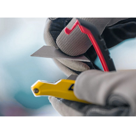 Нож трапеция FatMax монтажный для отделочных работ 140 мм Stanley 0-10-825 с другого ракурса
