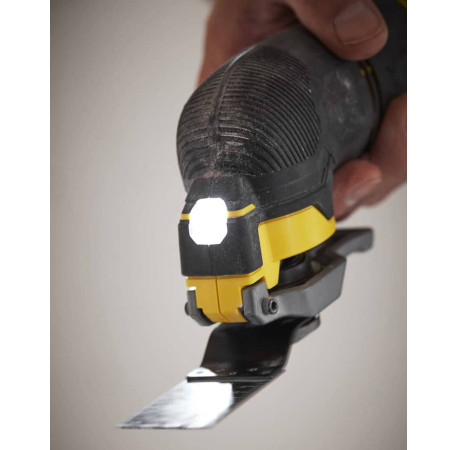 Багатофункціональний інструмент акумуляторний реноватор Li-Ion 18В Stanley Fatmax SFMCE500B з доставкою