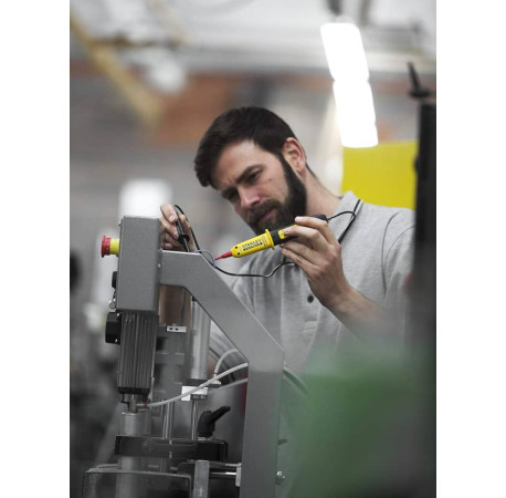 Вольтметр цифровий FatMax 400В Stanley FMHT82566-0 в магазині Tools DeWalt