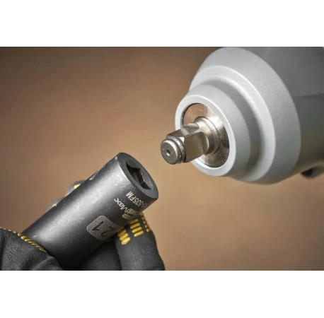 Гайковерт акумуляторний ударний Li-lon 18В 950Нм Stanley Fatmax SFMCF940B купити за ціною в — Tools DeWalt