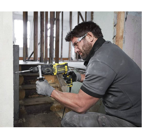 Дриль мережевий ударний 1100Вт STANLEY Fatmax FMEH1100K в магазині Tools DeWalt